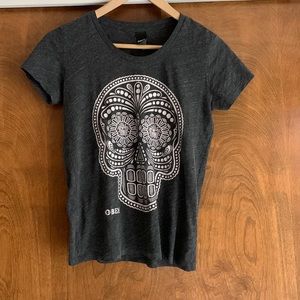 Glow in the dark obey day of the dead skull graphic T. Charcoal grey